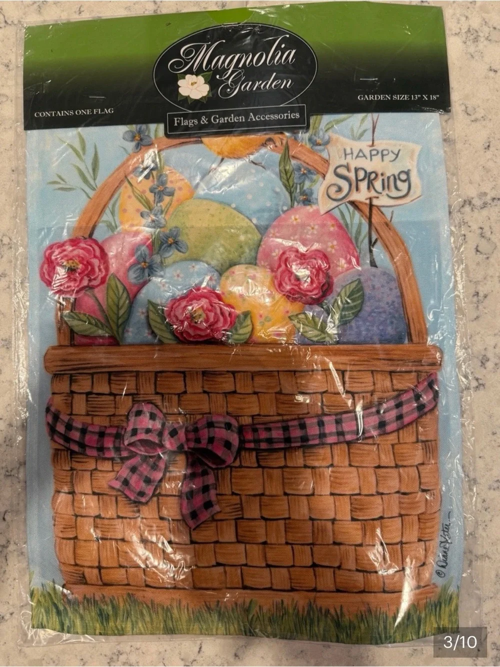 Garden flags for seasons and holidays. Some nwt